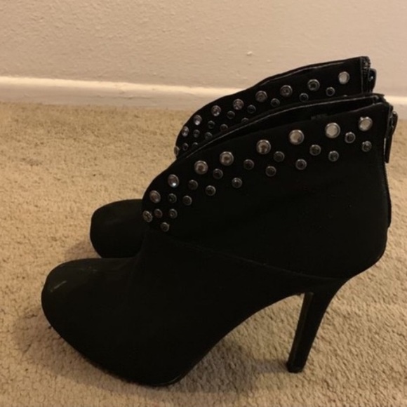 Madeline Girl Booties w/ Rhinestones - Picture 3 of 4